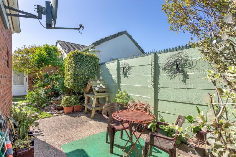 3 Bedroom Property for Sale in Pinelands Western Cape